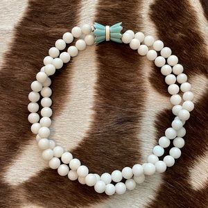 KEP Designs - New York- white stone bead necklace with tulip twist clasp